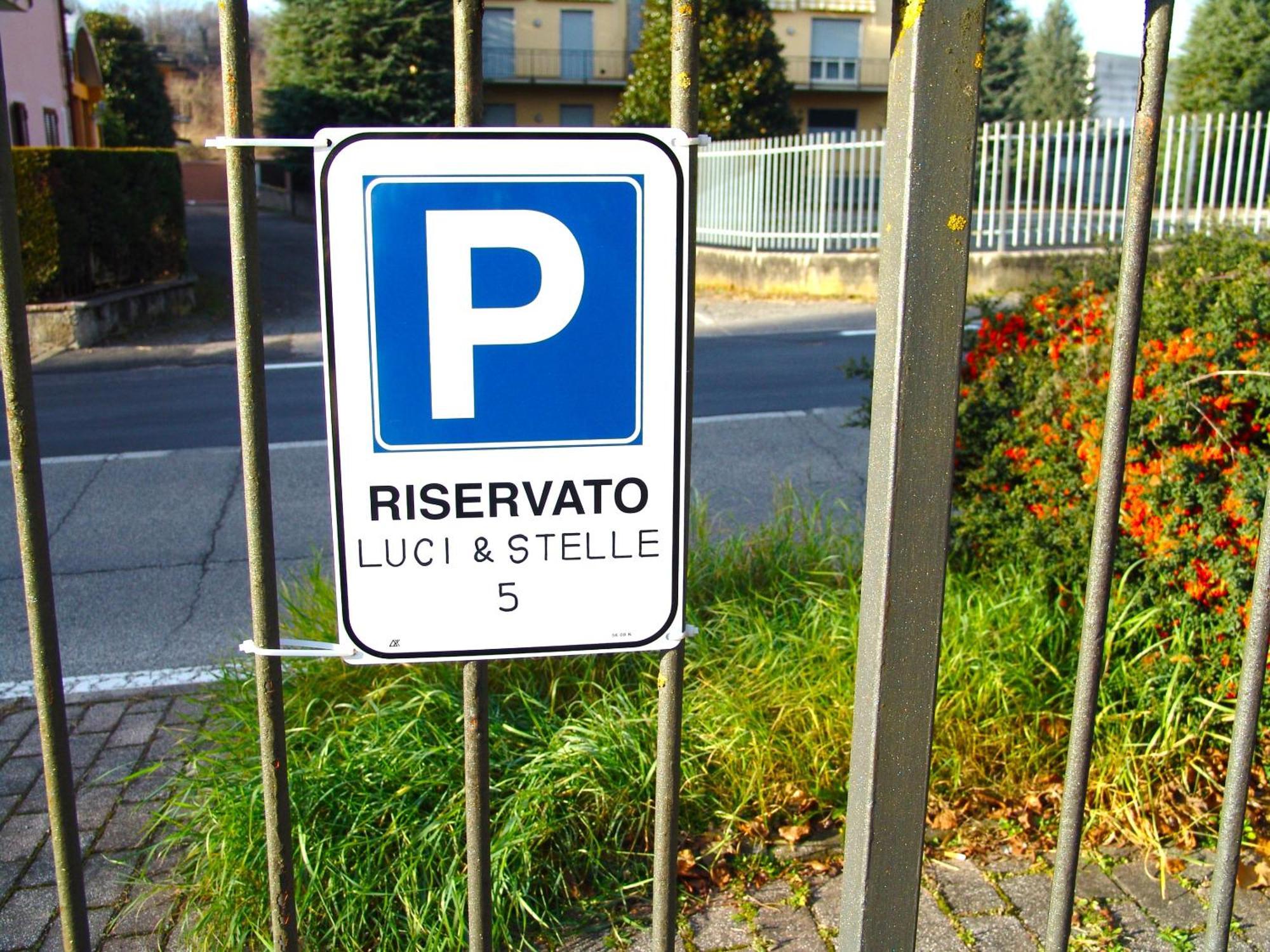 Modern Apartment Luci & Stelle Near Lake Como Nibionno Exteriör bild