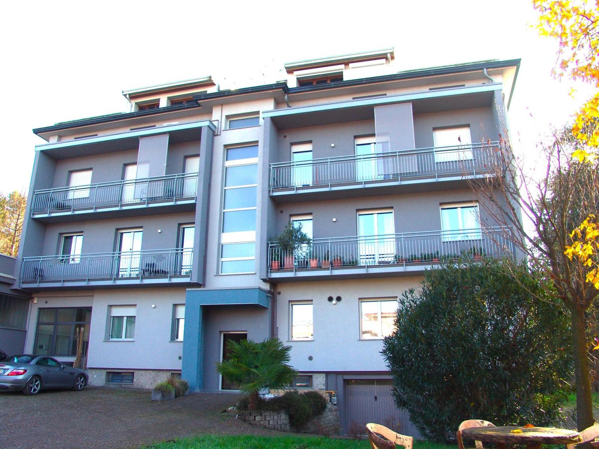 Modern Apartment Luci & Stelle Near Lake Como Nibionno Exteriör bild