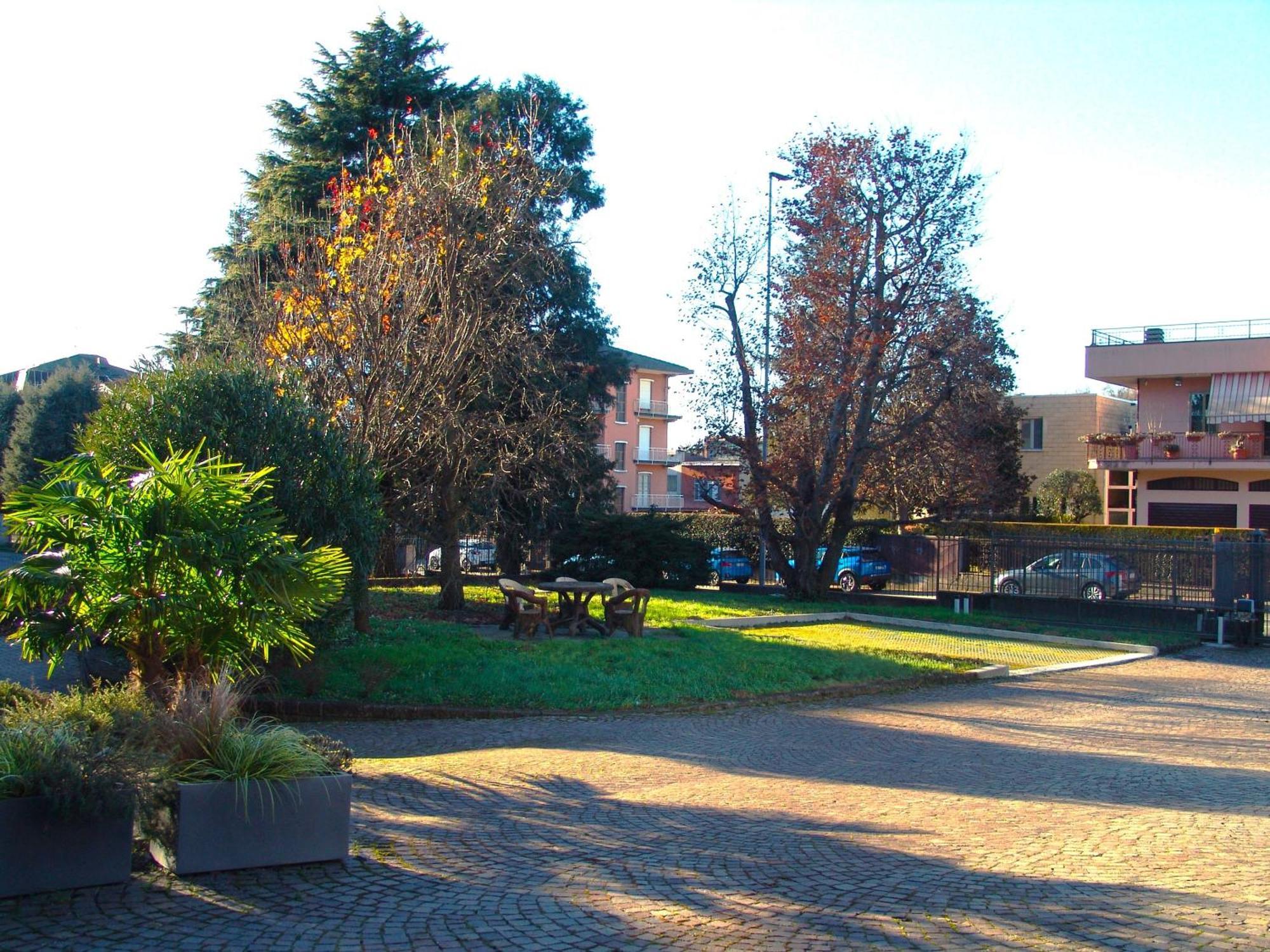 Modern Apartment Luci & Stelle Near Lake Como Nibionno Exteriör bild